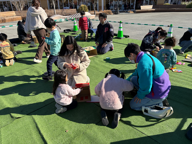 おやまアクション_段ボールでロボットを作ろう！