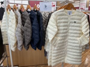 おやまゆうえん　ハーヴェストウォーク　LOCUST U.S.POLO ASSN. ダウン　アウター
